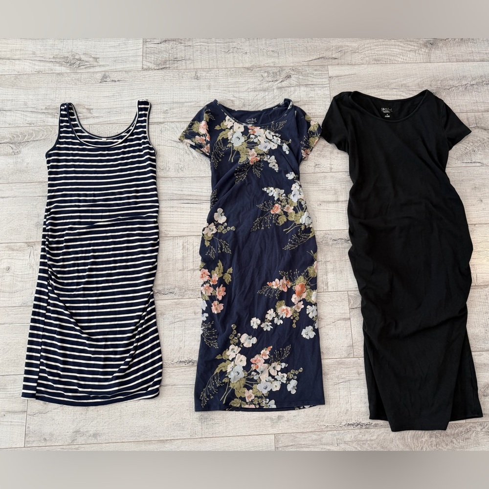 Huge Maternity Bundle!! All size Small - image 4